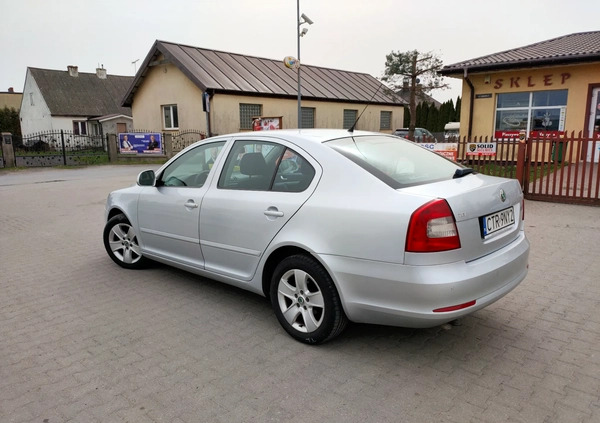 Skoda Octavia cena 17900 przebieg: 314000, rok produkcji 2010 z Toruń małe 79